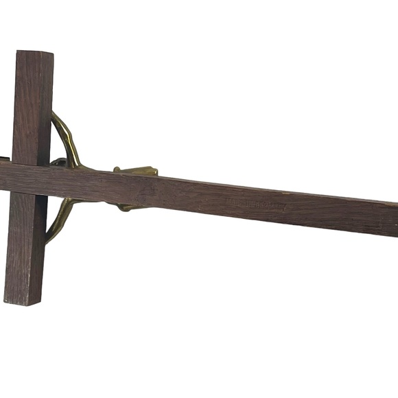 Vintage solid wood brass Jesus wall Crucifix Catholic Religious - Picture 7 of 9